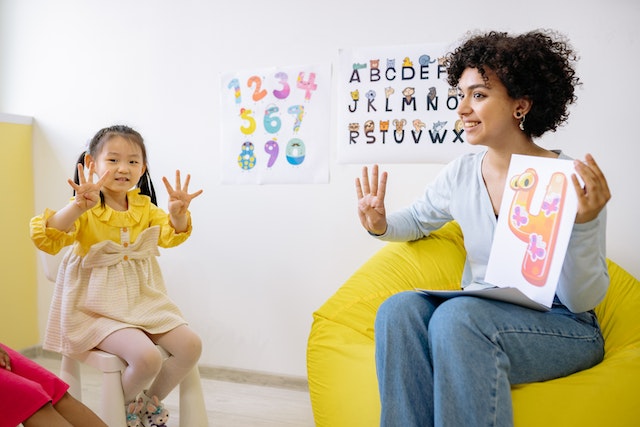 preschool teacher teaching after preschool teacher interview